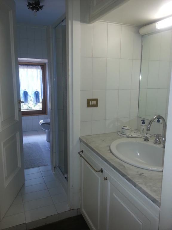 Cascina Ciosse B&B Grognardo Phòng bức ảnh